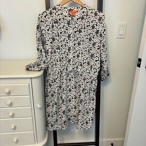 Joe Fresh Black and White owl/Floral pattern Long Sleeve Dress. Has pockets!